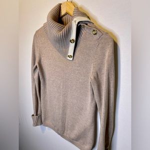 Banana Republic S Turtleneck Sweater 100% Cotton Taupe Gold Button